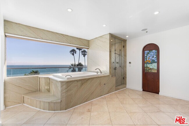Building Photo - 17737 Porto Marina Way