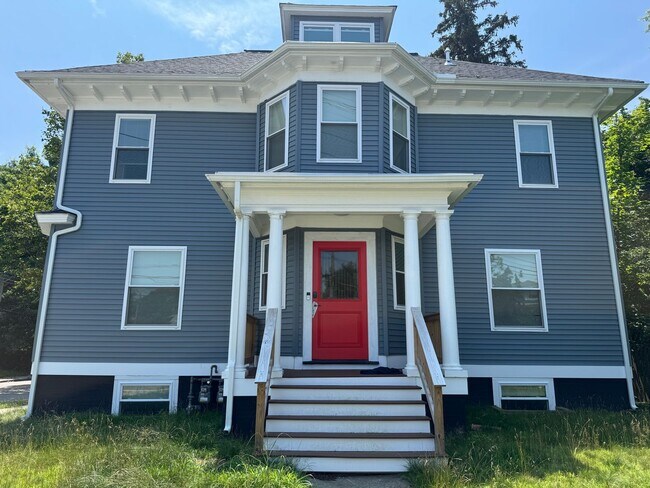 Building Photo - 974 Smith St