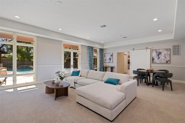 Building Photo - 7603 Rustling Cove