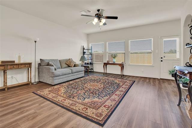 Building Photo - 7839 Ashwood Dr