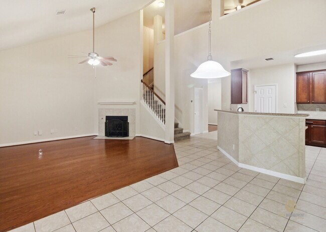 Building Photo - Welcome to this spacious two-story home located in the Enclave at Westover Hills on San Antonio's...