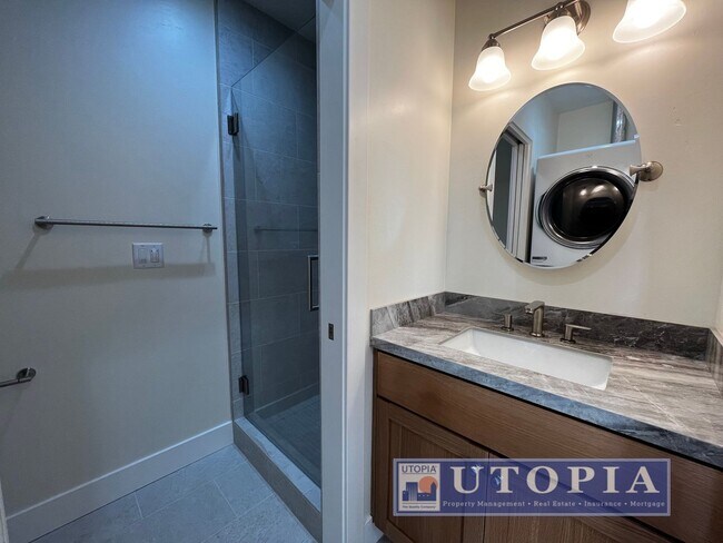 Building Photo - 99 Alta Vista Dr