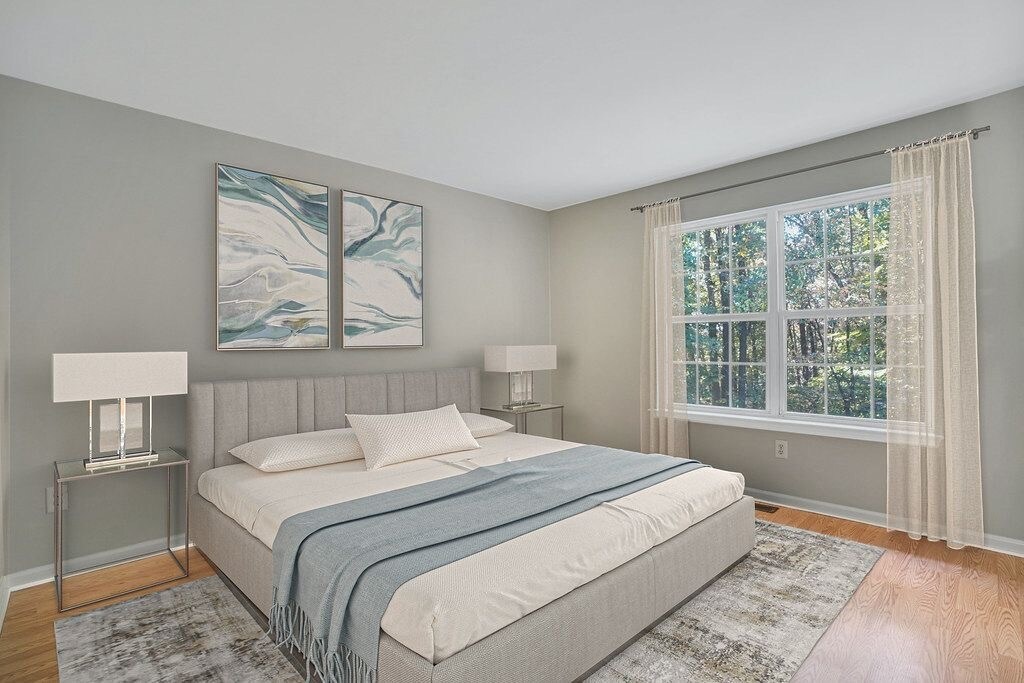 Guest room on level 2 - 3804 Scenic Ct