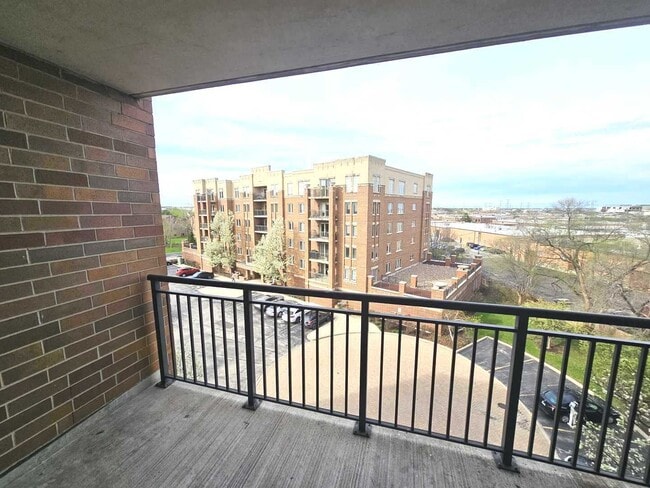 Building Photo - 655 Perrie Dr