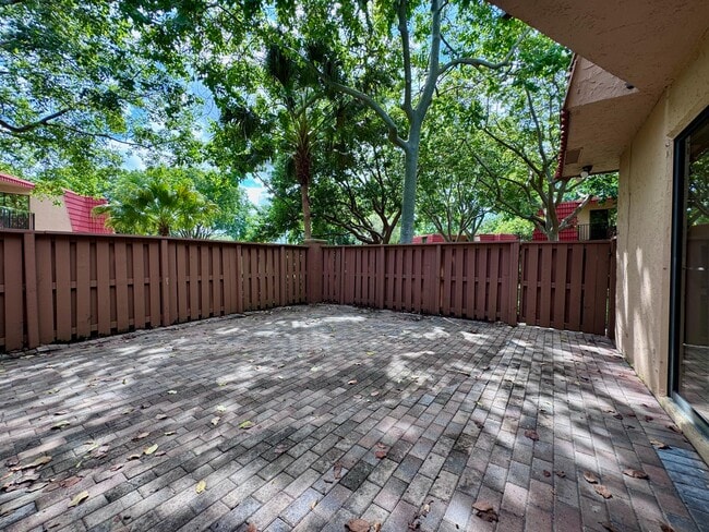 Building Photo - 8189 Severn Dr