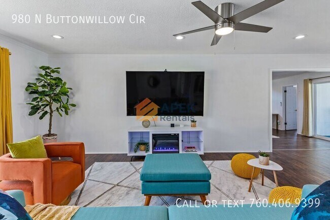 Building Photo - 980 N Buttonwillow Cir