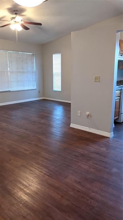 Building Photo - 1284 Roma Ct