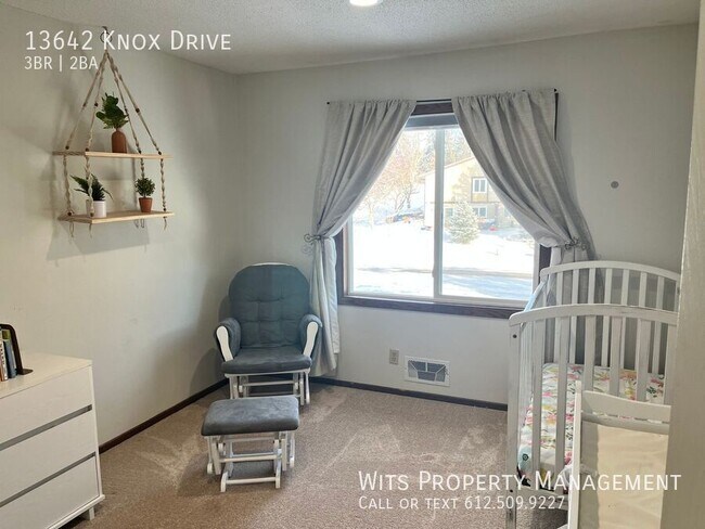 Building Photo - 13642 Knox Dr