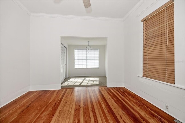 Building Photo - 113 W Powhatan Ave