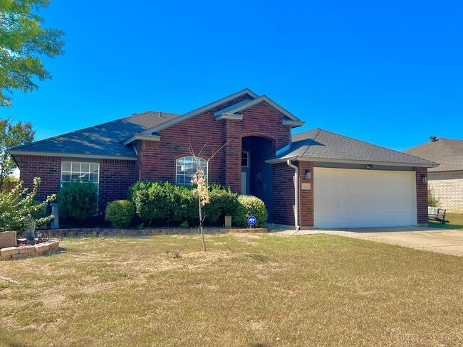 Building Photo - NEW IN MANAGEMENT - AVAILABLE NOW