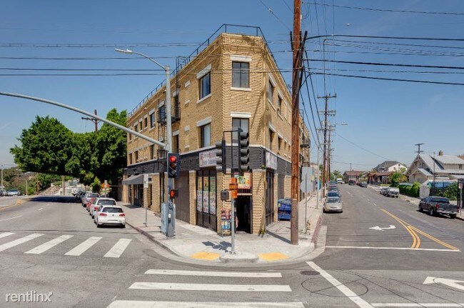 Building Photo - 772 S Boyle Ave