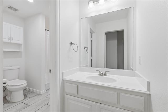 Building Photo - 7105 Langmuir Dr