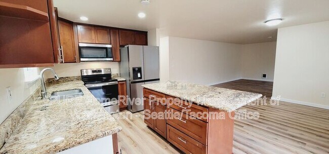 Building Photo - 31313 62nd Ave Ct S