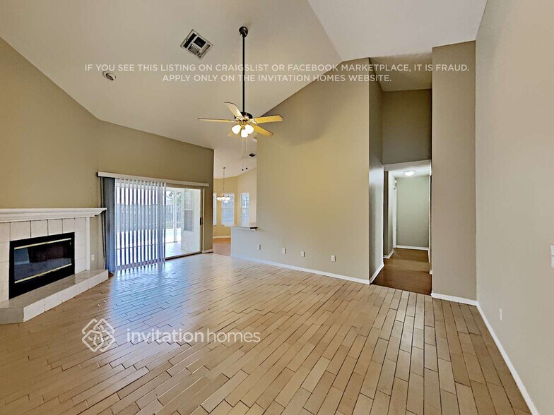 Building Photo - 927 Silverton Loop