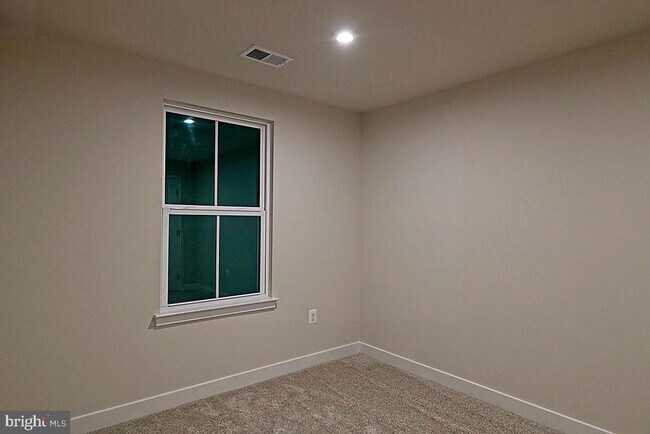 Building Photo - 9390 Tanfield Dr