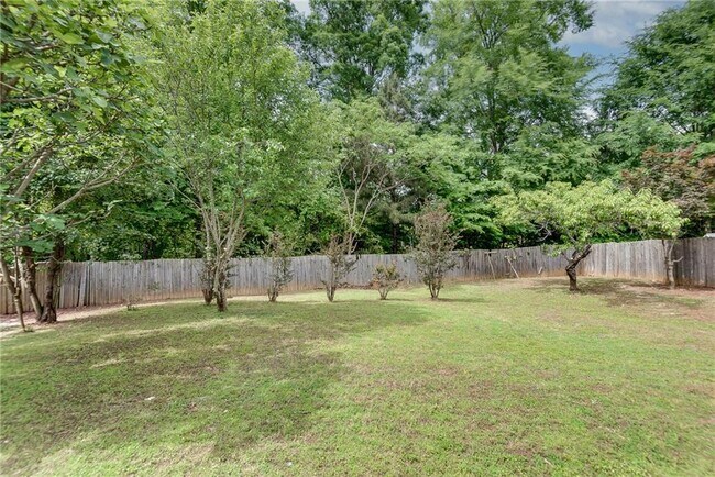 Building Photo - 3337 Baymount Way