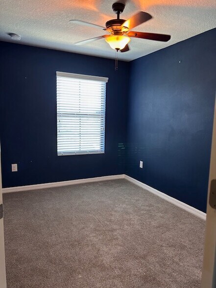 Building Photo - 4338 Fennwood Ct