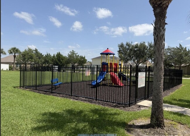Building Photo - 9322 Treasure Coast St