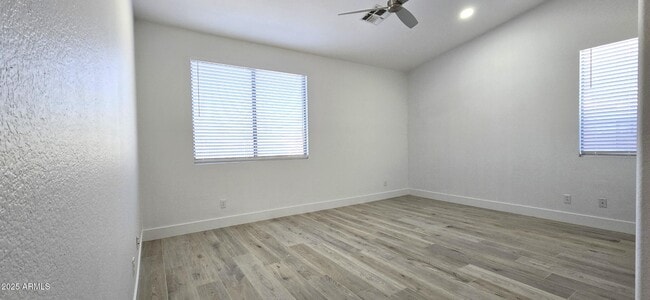 Building Photo - 9971 S 183rd Ln