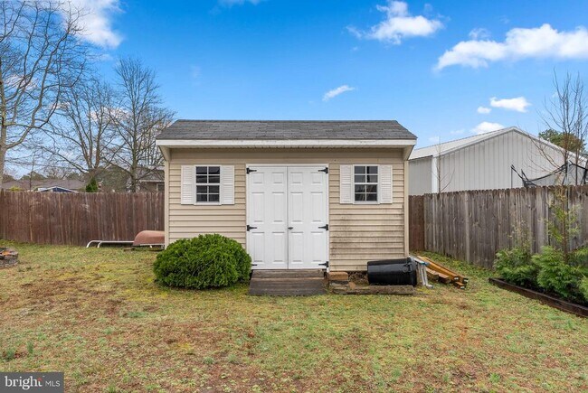 Building Photo - 236 Chippewa Trail