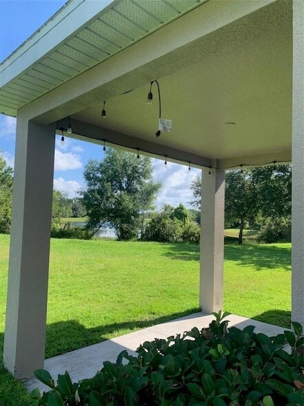 Building Photo - 420 Moss View Cir