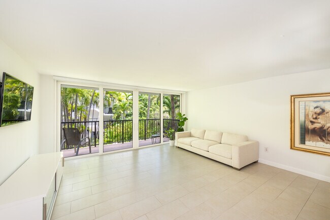 Building Photo - 101 Ocean Ln Dr
