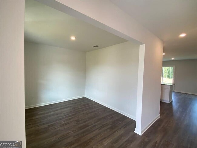 Building Photo - 536 Pemberton St