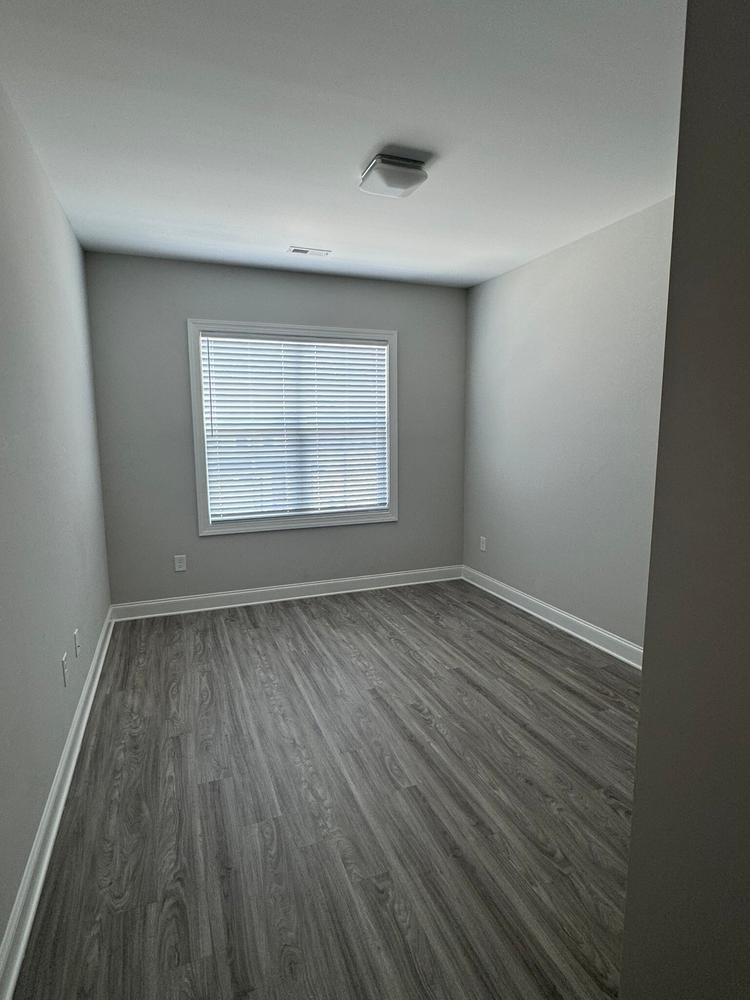 Bedroom 2 - 605 Marshskip Way