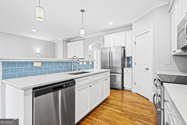 Building Photo - 2649 Colgan Ct SE
