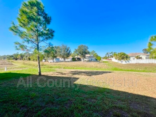 Building Photo - 4661 Fairlane Dr