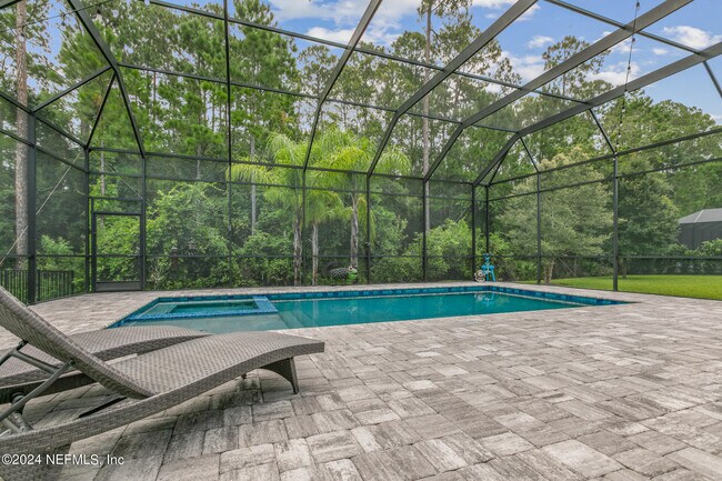 Building Photo - 452 Quail Vista Dr