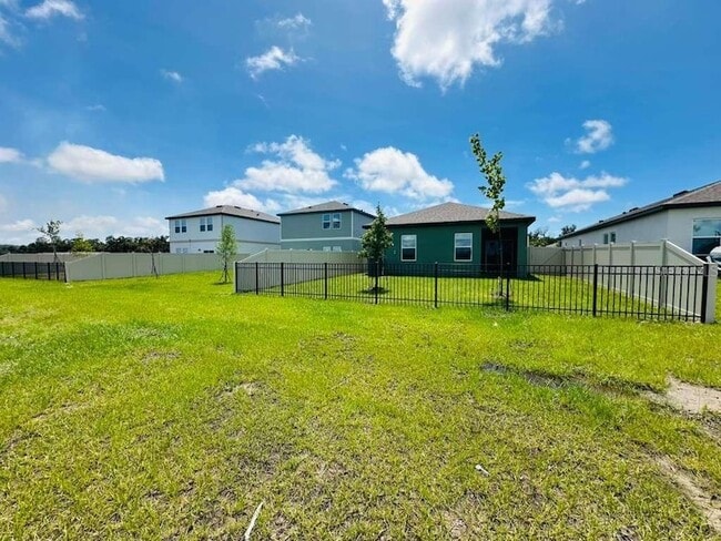 Building Photo - 10473 Curving Crk Lp