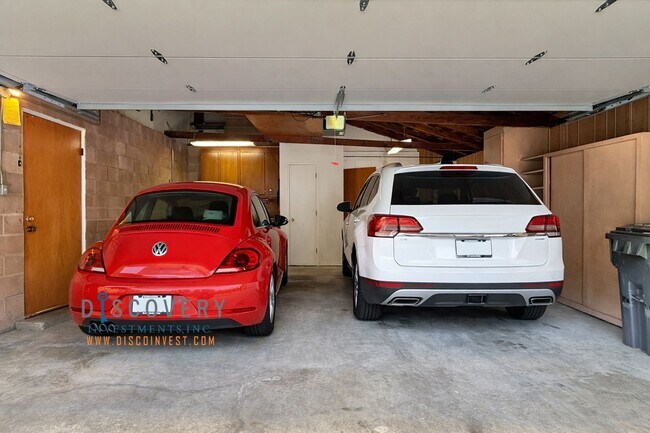 Building Photo - Mid-Century Modern 3 Bedroom Home in Montclair