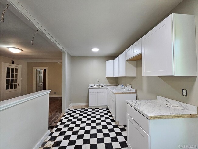 Building Photo - 2826 US-209