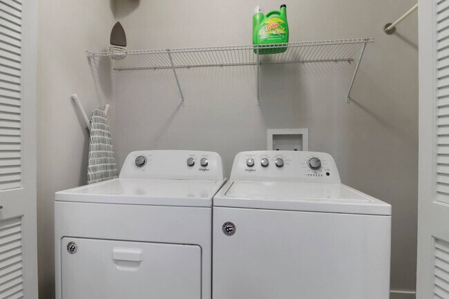 Building Photo - 28294 Ferry Rd