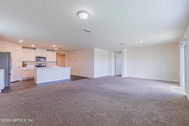 Building Photo - 3474 Cliffside Way