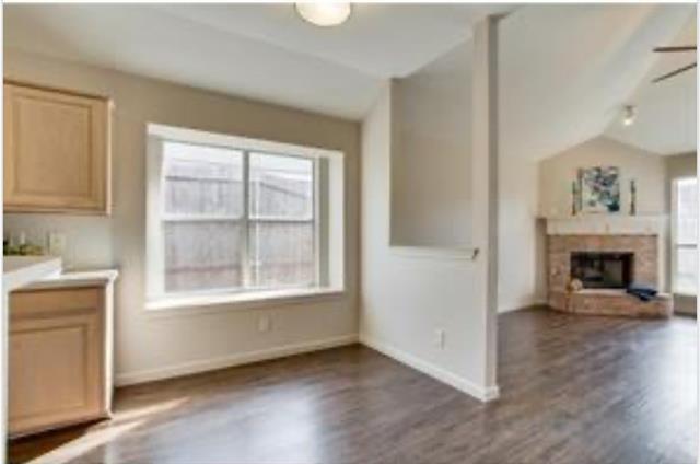 Building Photo - 1414 Stella Dr
