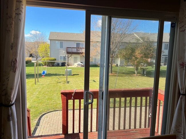 Building Photo - 2289 Grand Pointe Trail