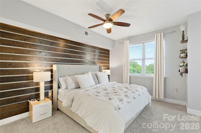 Building Photo - 1315 East Blvd