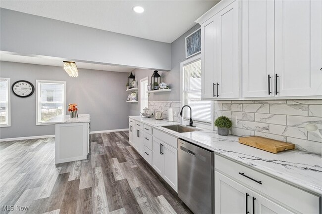 Building Photo - 1962 W 96th St