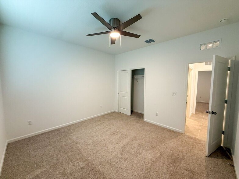 Building Photo - 9066 Beach Tea Wy