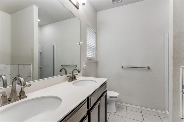 Building Photo - 2205 Simmental Rd