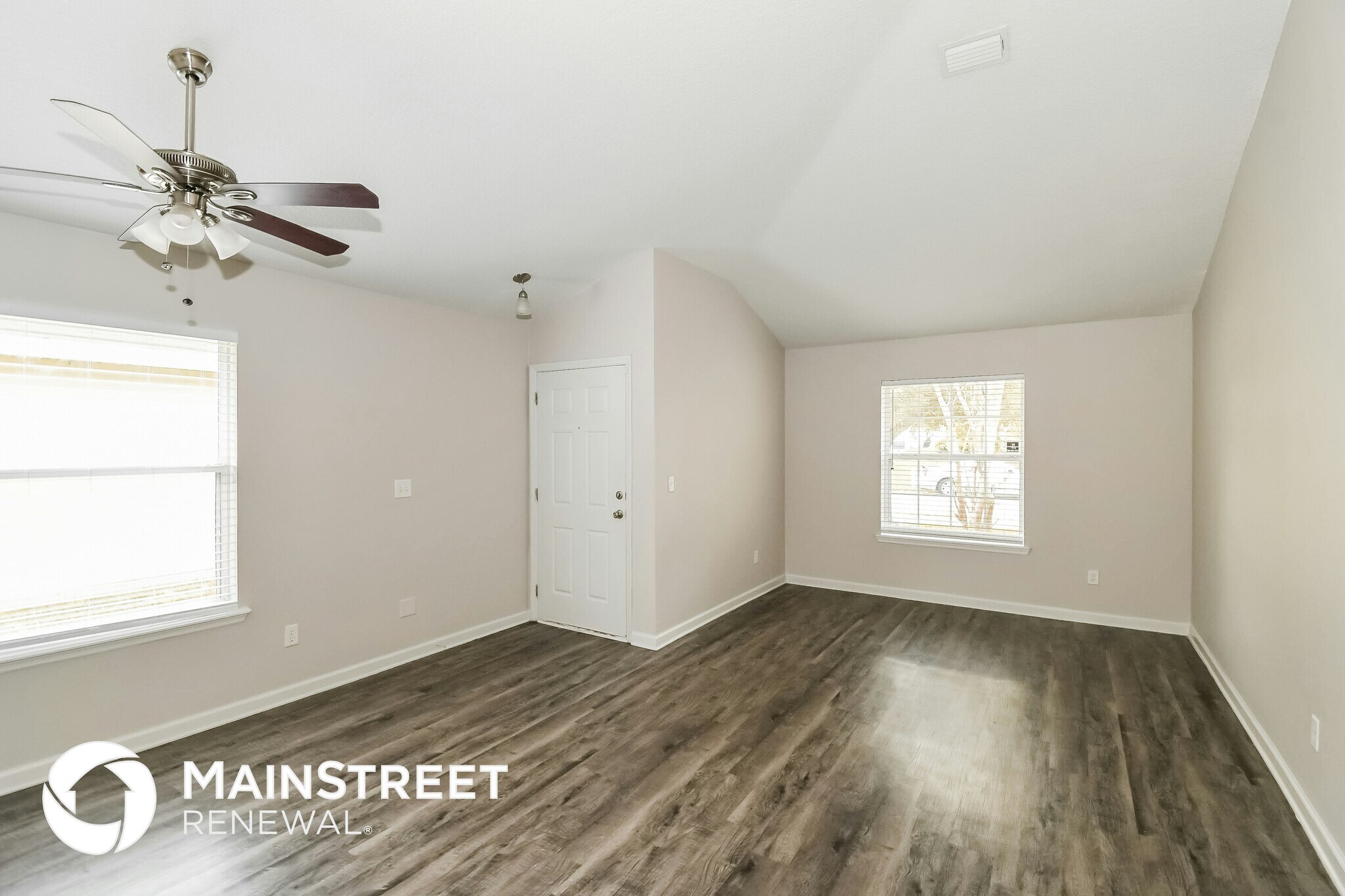 Building Photo - 11035 Campus Heights Ln