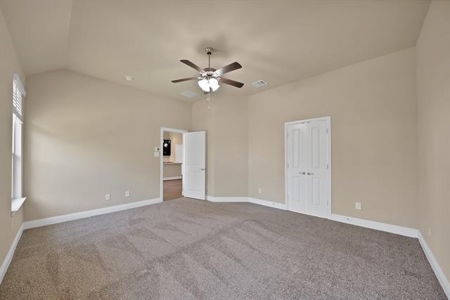 Building Photo - 2003 Oleander St