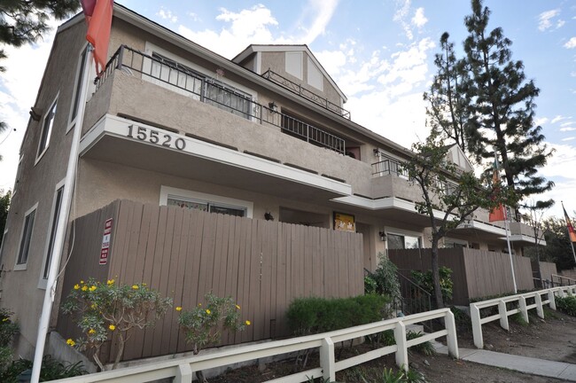 Building Photo - 15520
