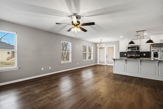 Building Photo - 8908 Teetwood Rd