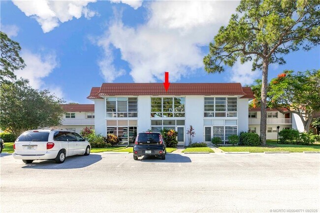 Building Photo - 2600 SE Ocean Blvd