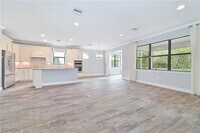 Building Photo - 14589 Laguna Dr