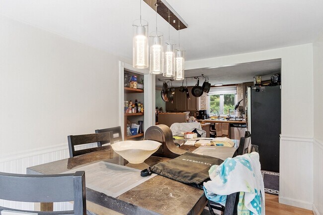 Building Photo - 199 Center Depot Rd