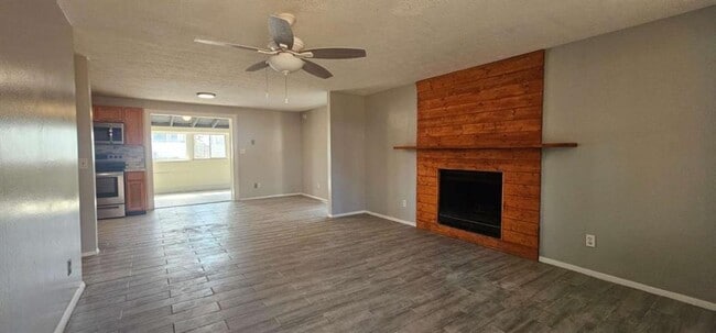 Building Photo - 6131 Rockbridge Rd SW